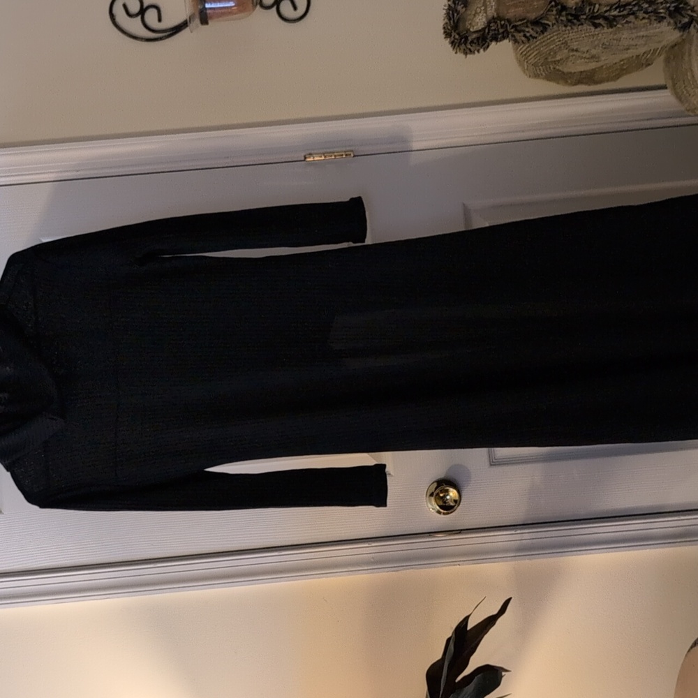 Sweaters - Picture 2 of 2